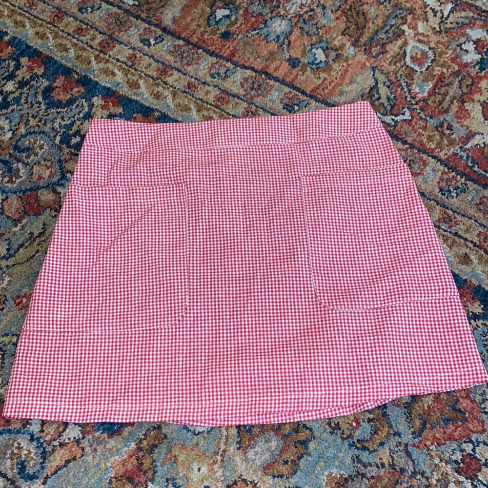 LF skirt